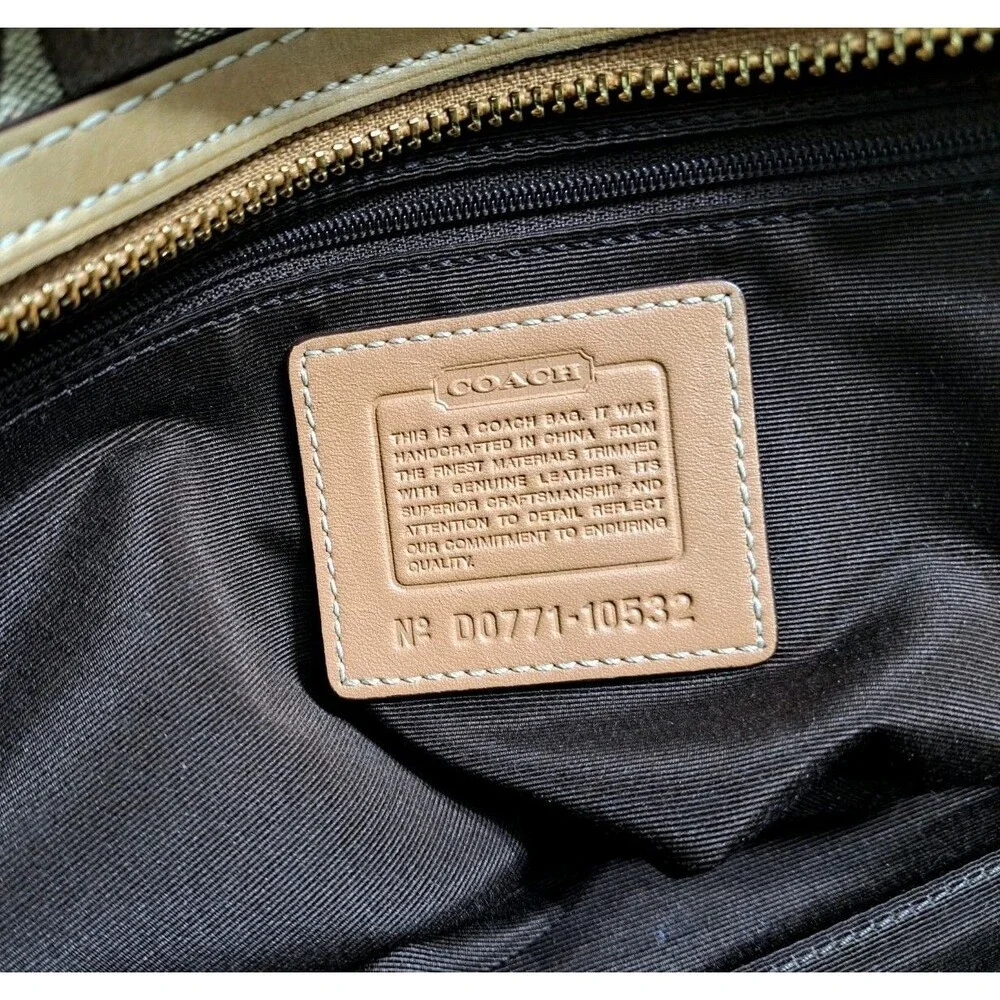 COACH 10532 Signature Hamptons Carryall Satchel Handbag Purse Brown Beige